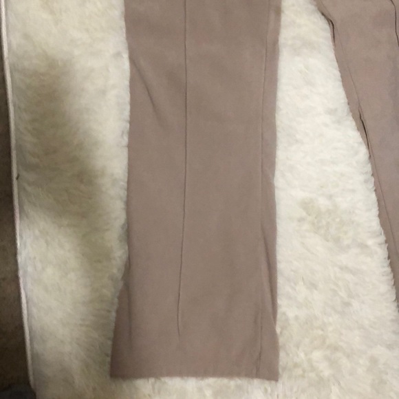 🌺 Faux Suede Pants - Picture 2 of 8